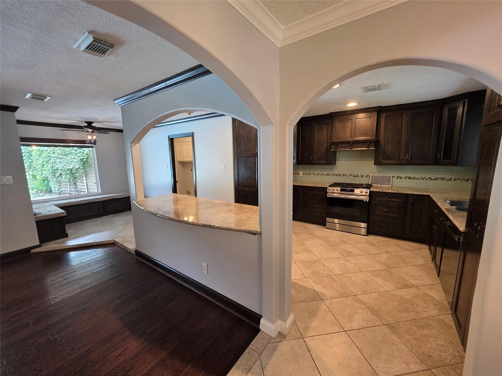 16806 Sandypine Circle - Photo 14