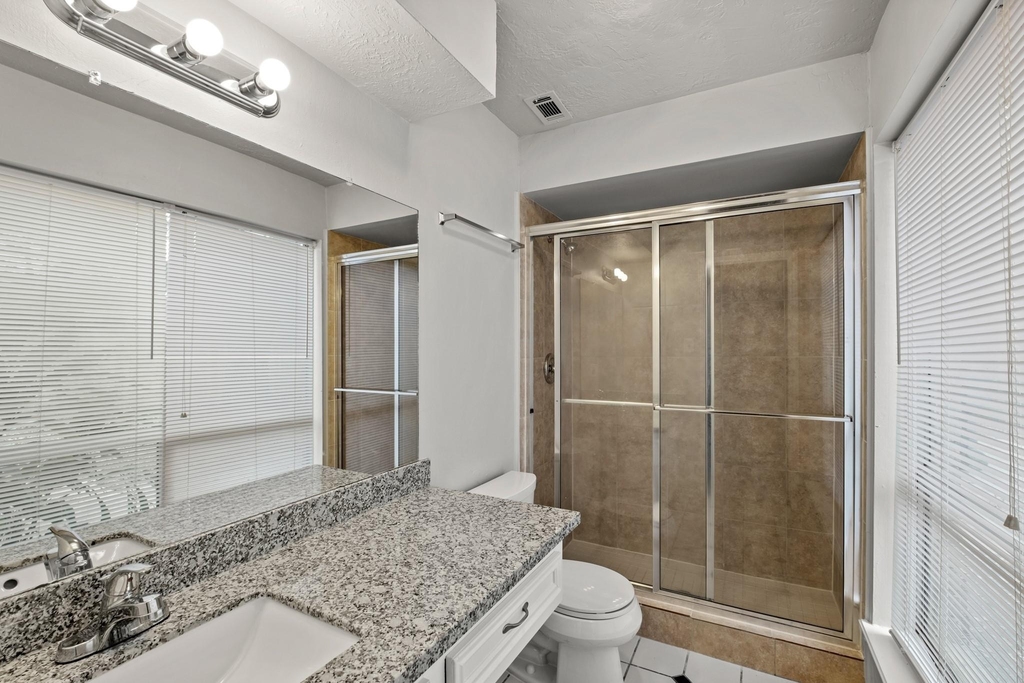 2922 Hunters Glen Drive - Photo 9