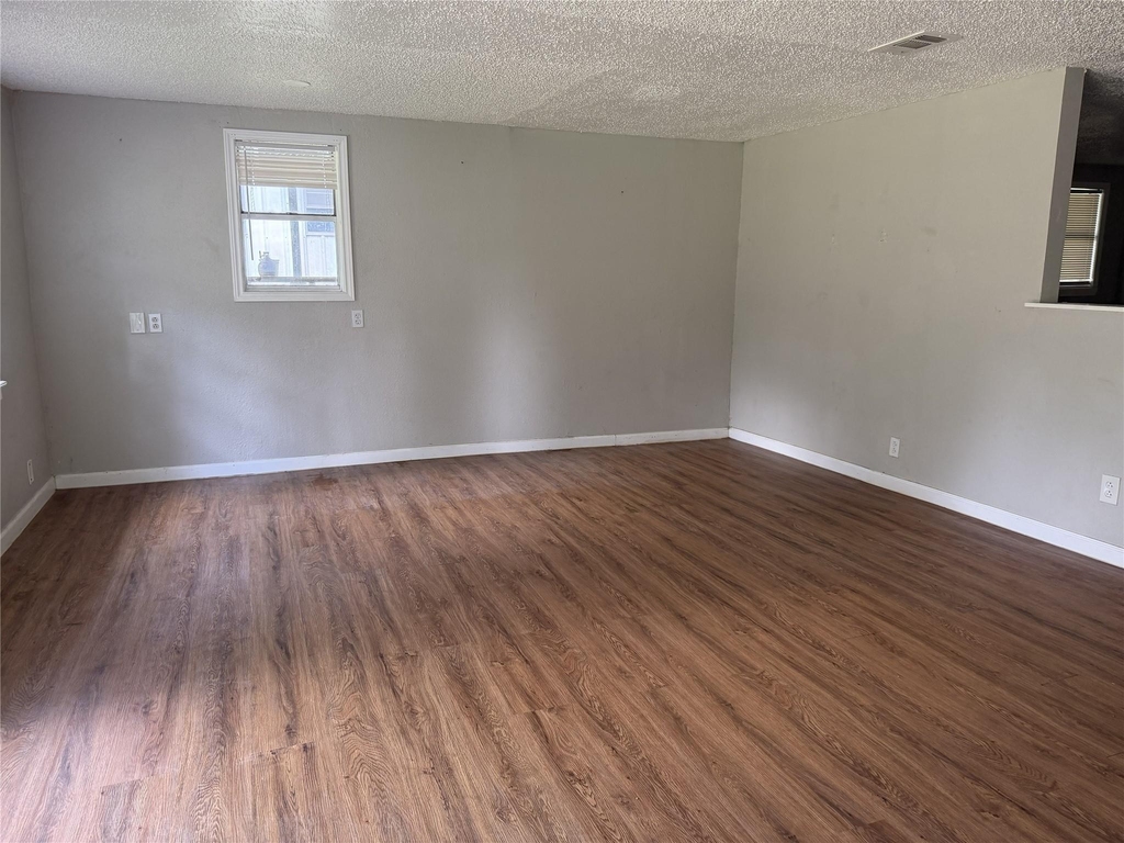 9084 Peggy Drive - Photo 4