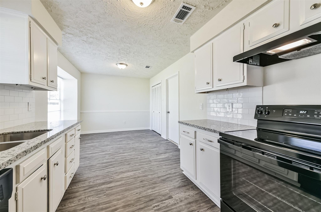 9563 Sutter Park Lane - Photo 5