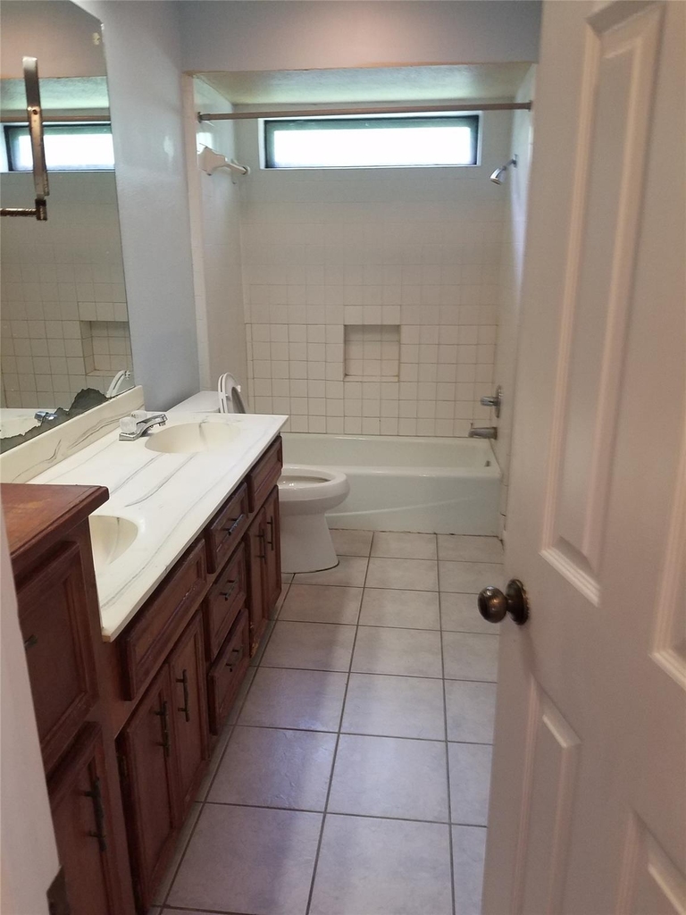 15526 Rio Plaza Drive - Photo 30