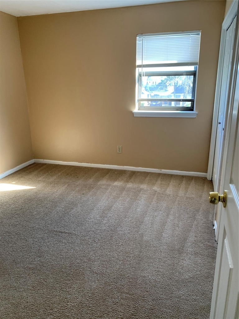15526 Rio Plaza Drive - Photo 29