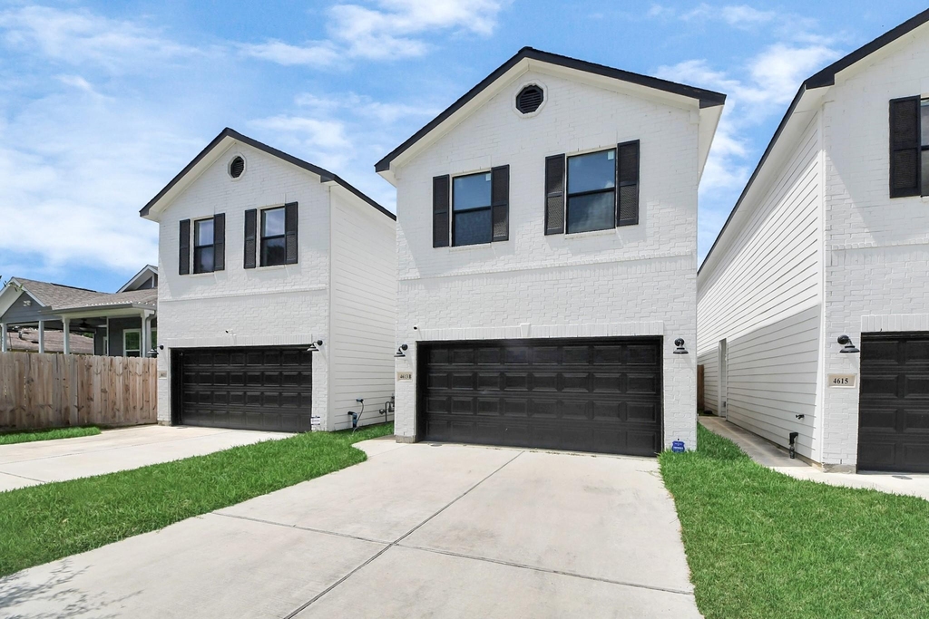 4613 Ireland Street - Photo 38