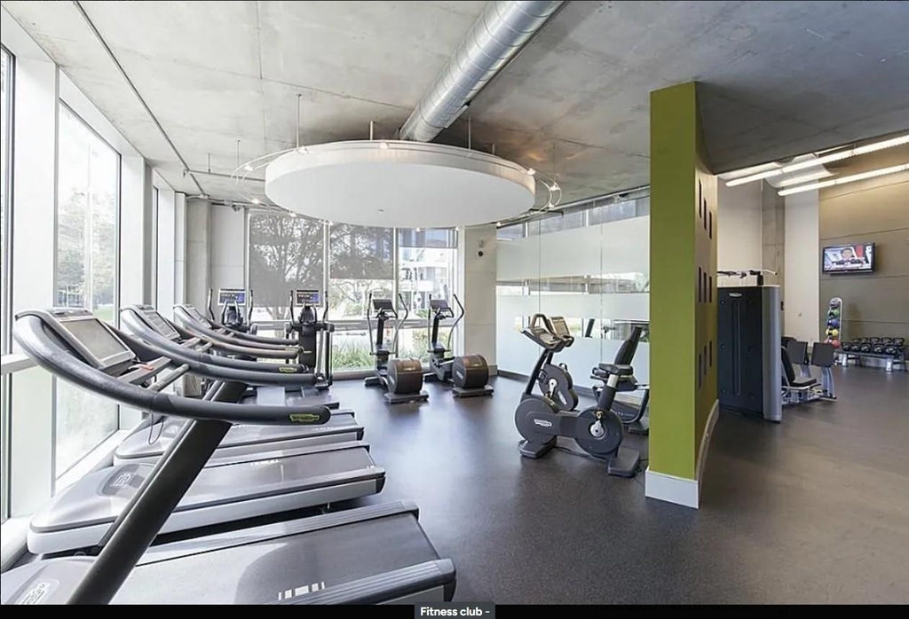 1901 Post Oak Boulevard - Photo 2