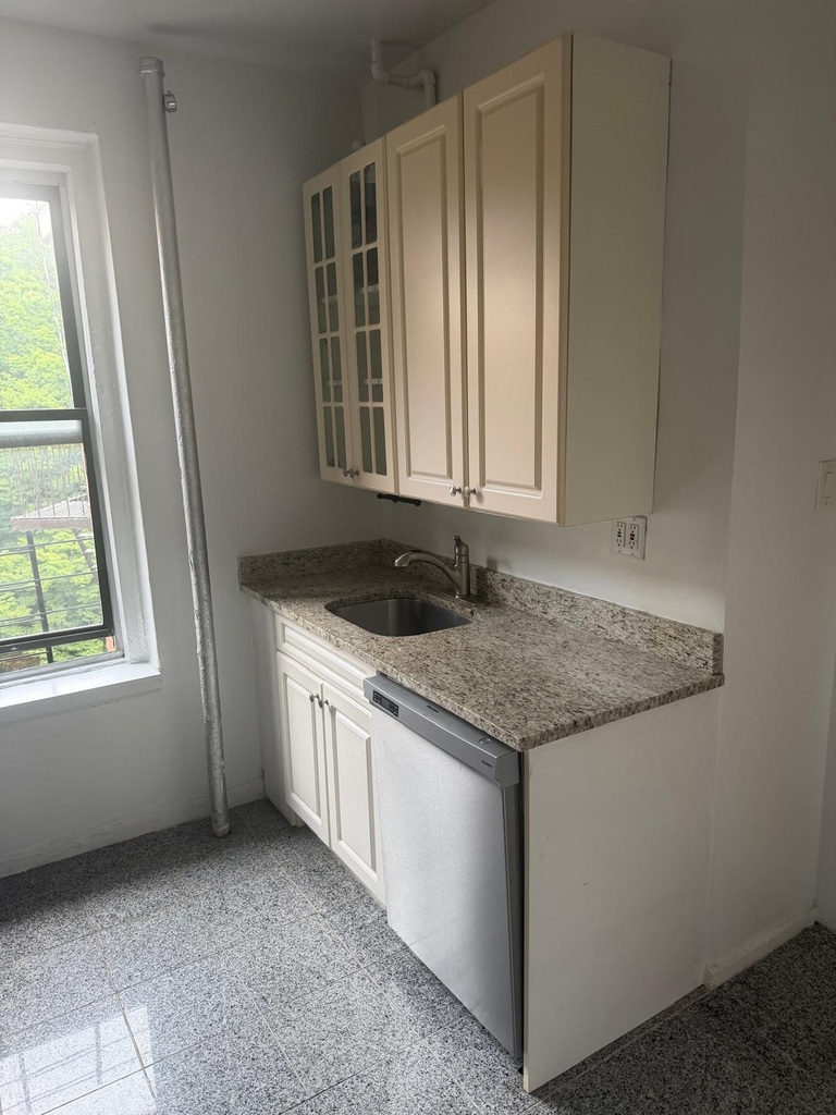 West 213th Street - Photo 1