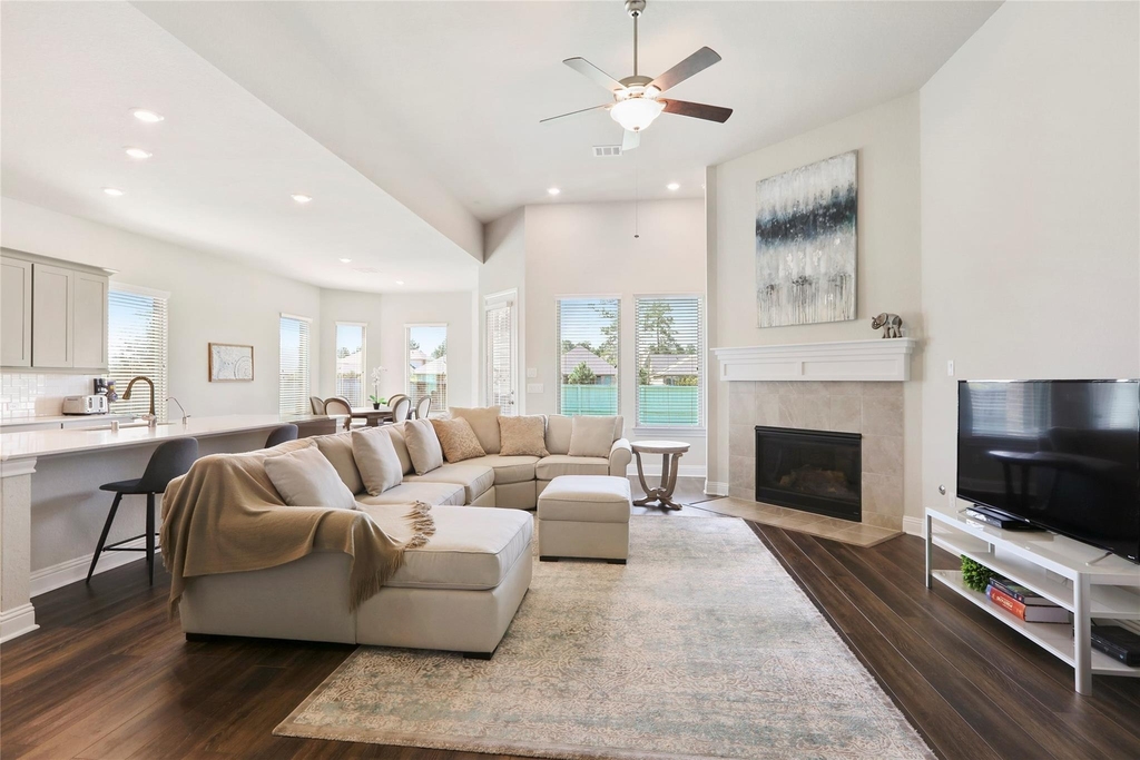 50 Wyatt Oaks Drive - Photo 2