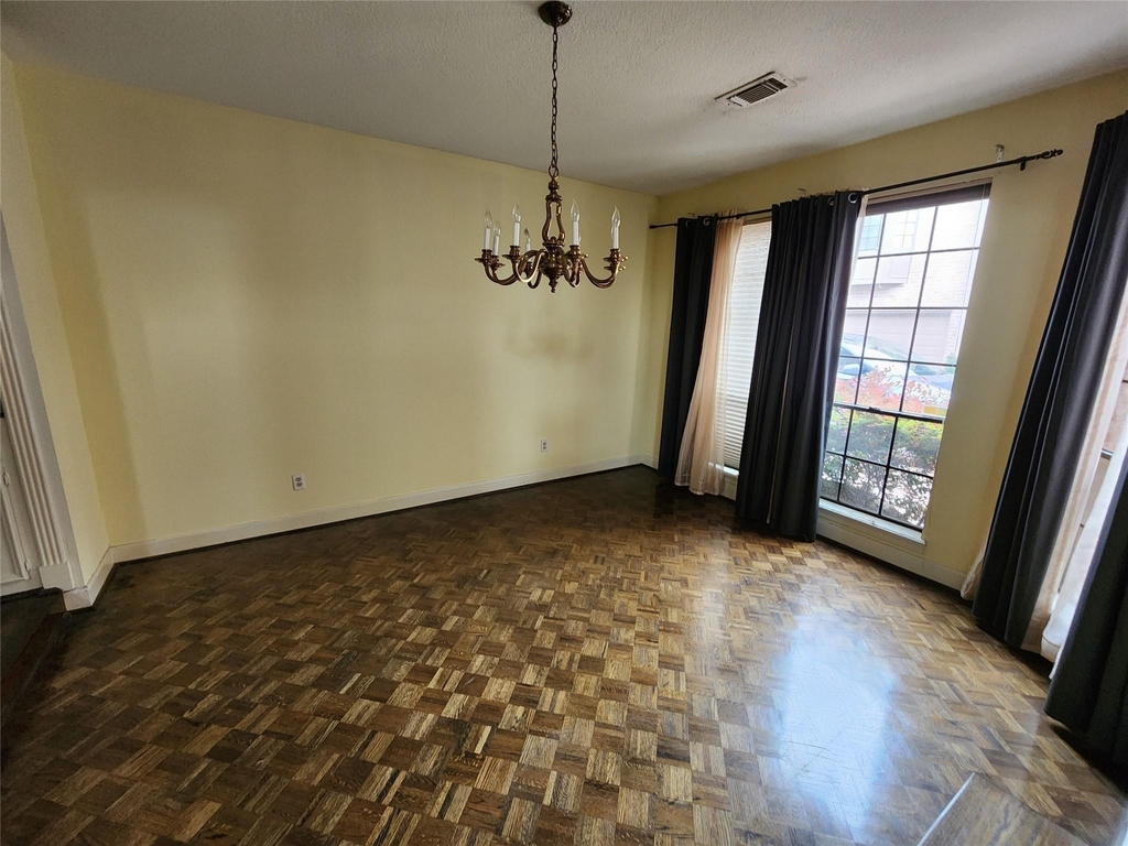 6105 Inwood Drive - Photo 3