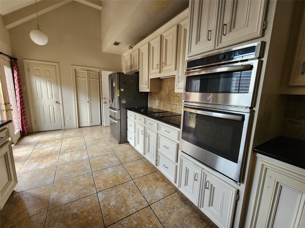 6105 Inwood Drive - Photo 5