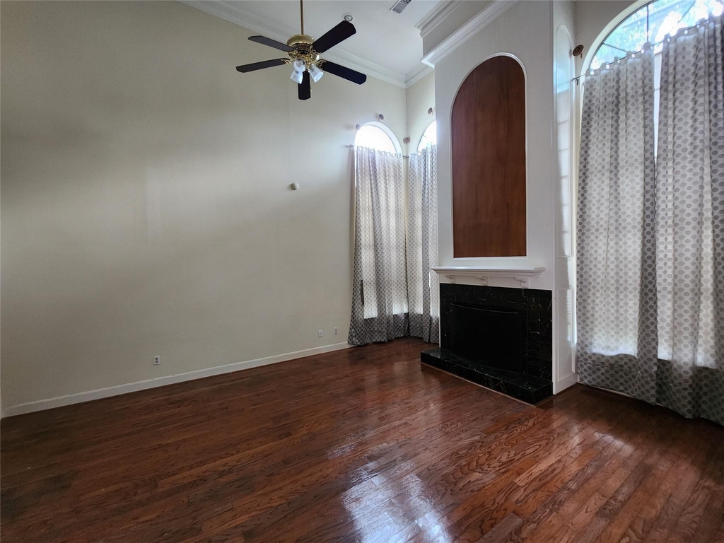 6105 Inwood Drive - Photo 1