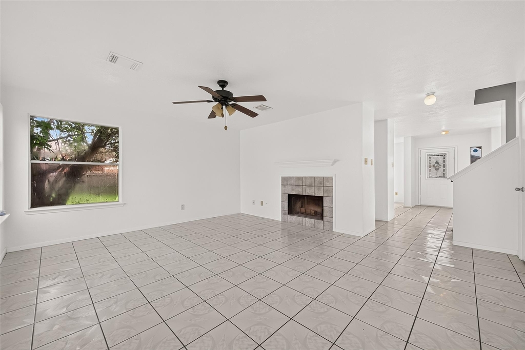 8202 Worthington Dr - Photo 8