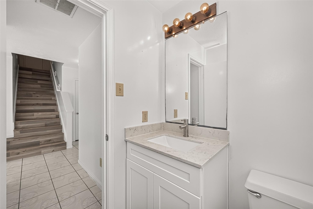 8202 Worthington Dr - Photo 20