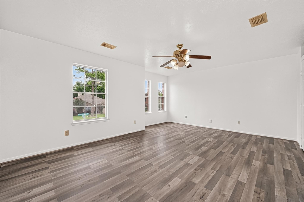 8202 Worthington Dr - Photo 35