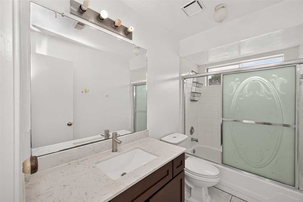 8202 Worthington Dr - Photo 29