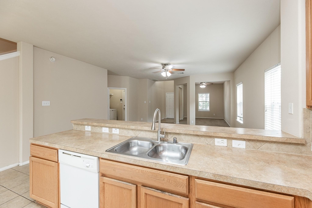 6138 Sierra Springs Lane - Photo 13