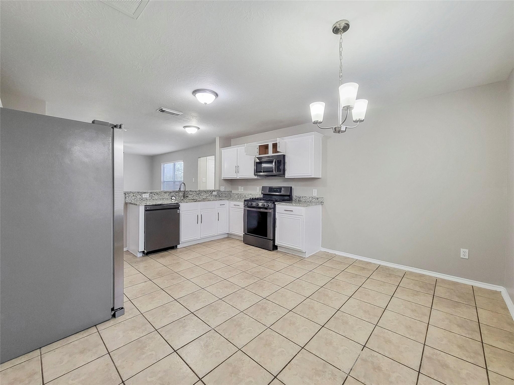 13150 Cutler Ridge Lane - Photo 3