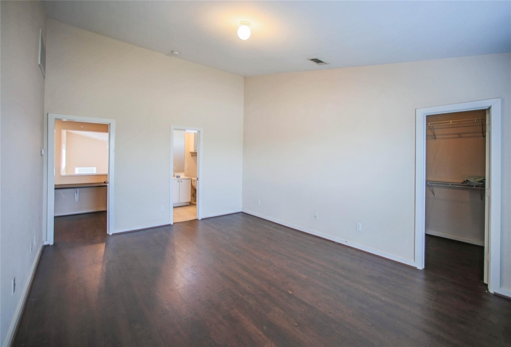 6913 Yellowstone Way Drive - Photo 19