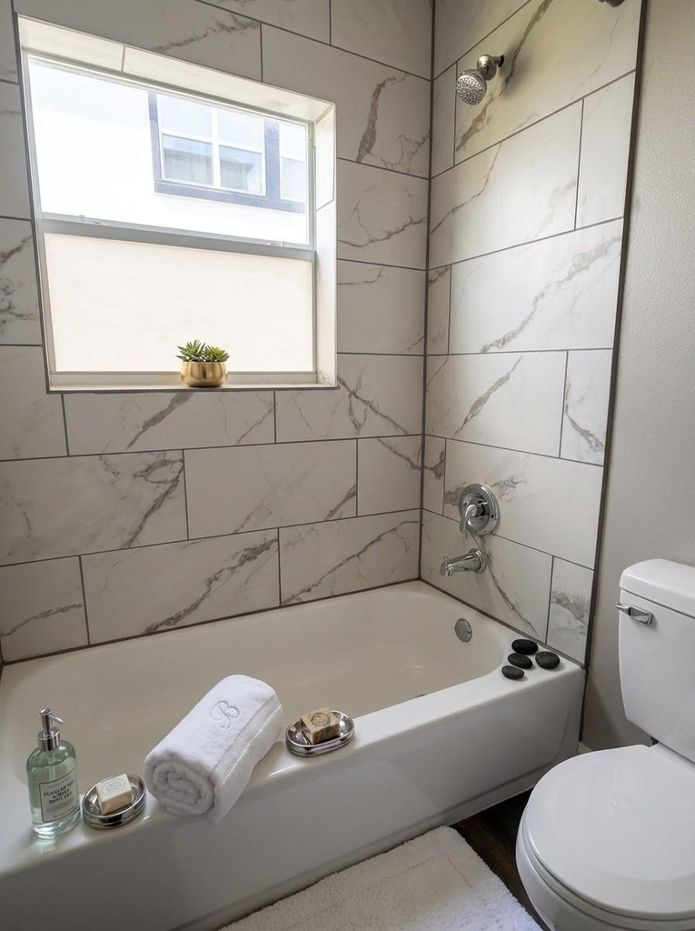 122 Pineview Drive - Photo 4