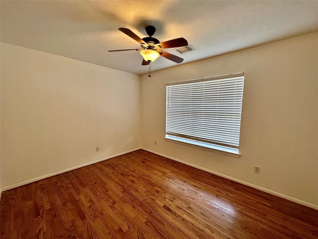 1414 Diamond Brook Drive - Photo 16