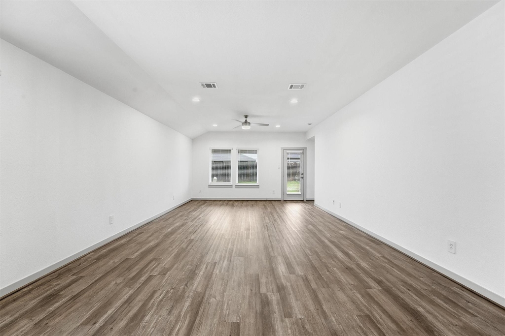 6814 Bradford Terrace Road - Photo 12