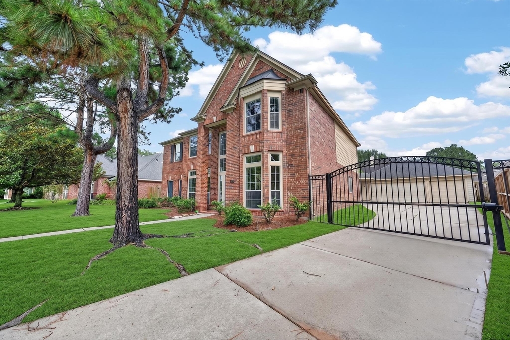 1007 Brannon Park Lane - Photo 2