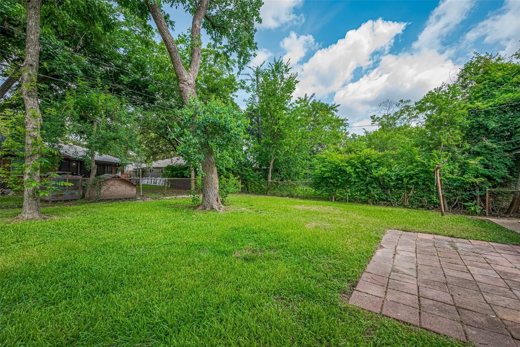 2112 Walnut Lane - Photo 23