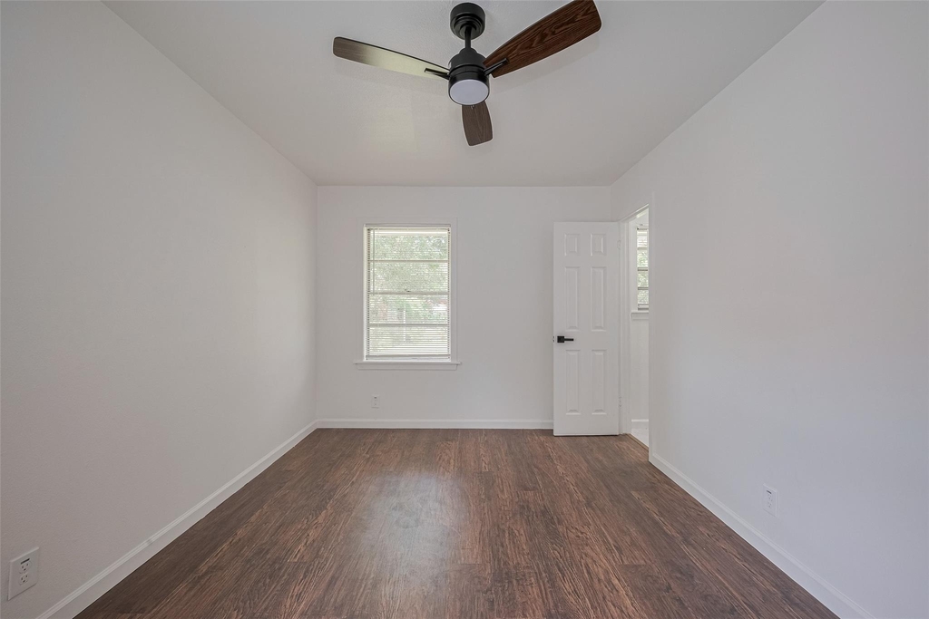 2112 Walnut Lane - Photo 17