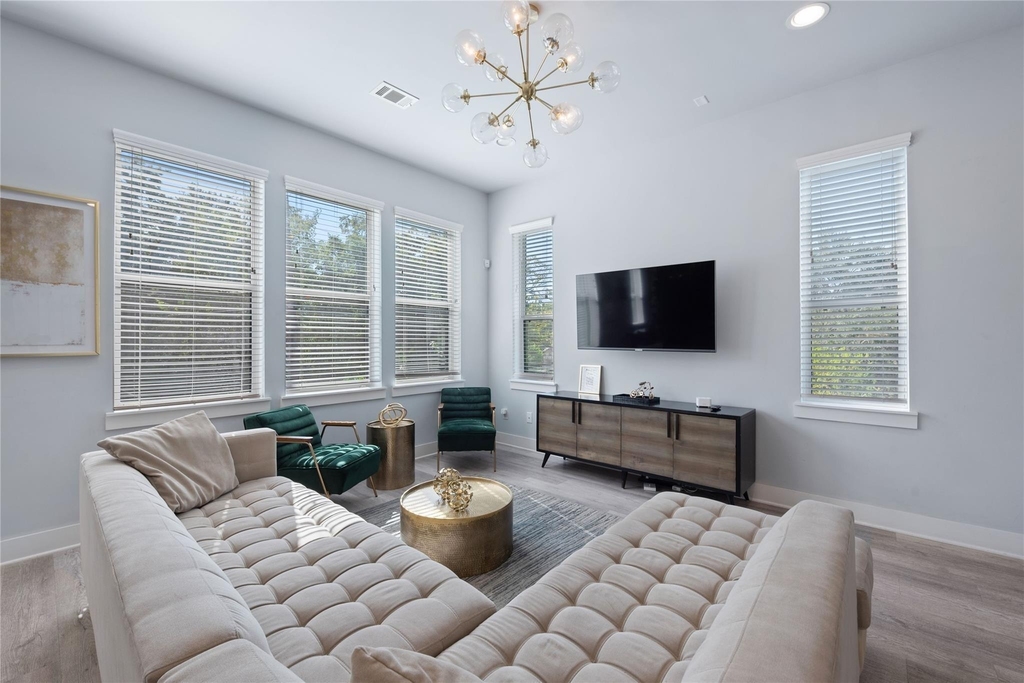 3365 Daphne Street - Photo 5