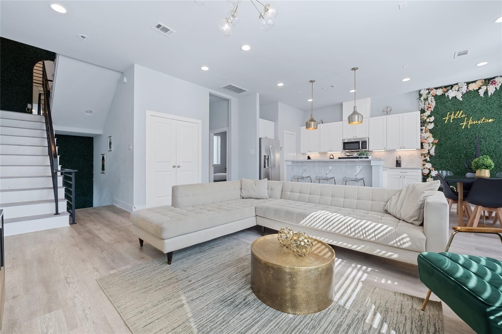 3365 Daphne Street - Photo 4