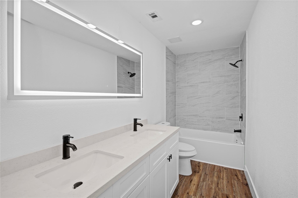 1203 W 6th Street - Photo 25