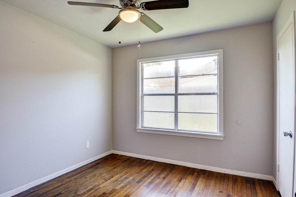 131 Lakewood Drive - Photo 14