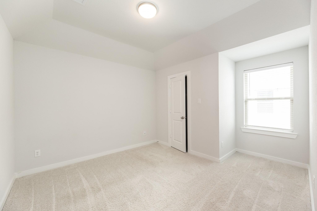 20938 Blooming Shrubs Court - Photo 32