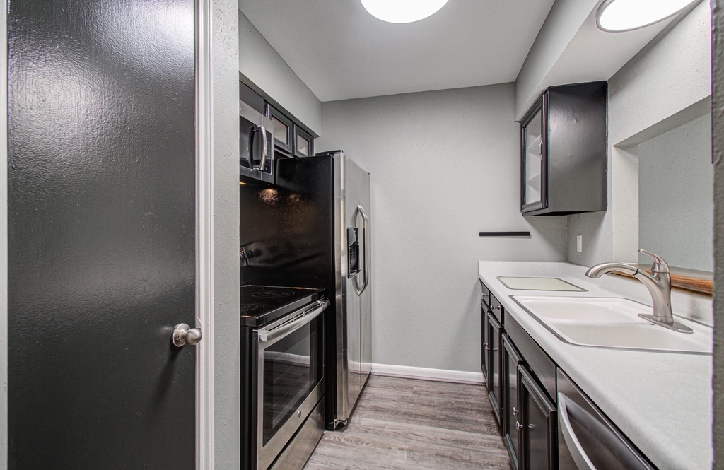 1713 Huldy Street - Photo 9