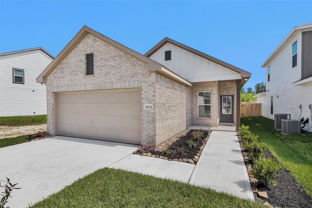 40741 Mostyn Lake Drive - Photo 2