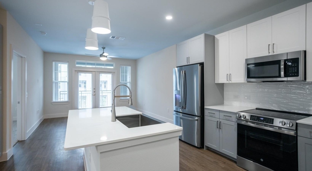 11111 Nexus Avenue - Photo 7