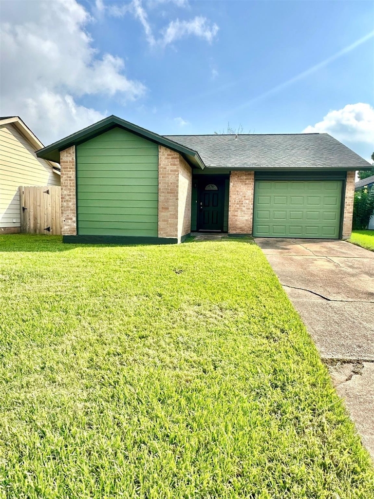 17712 Northhagen Drive - Photo 0