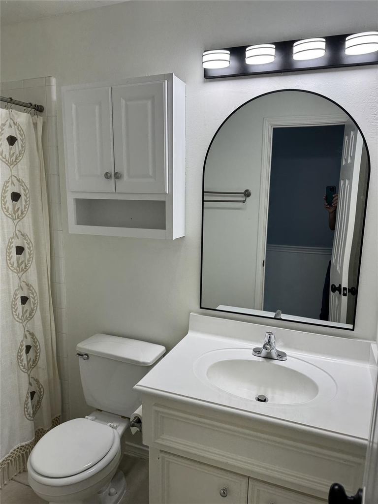 1421 W 26th Street - Photo 7