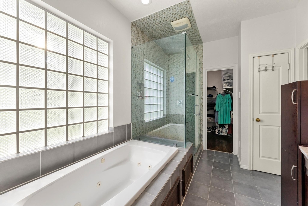 44 Parkway Place - Photo 15
