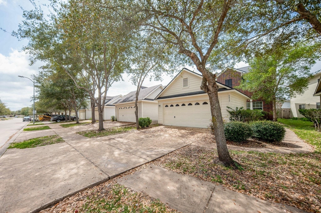 5839 Sonoma Ridge - Photo 1