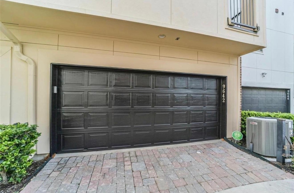 9642 Knight Road - Photo 10