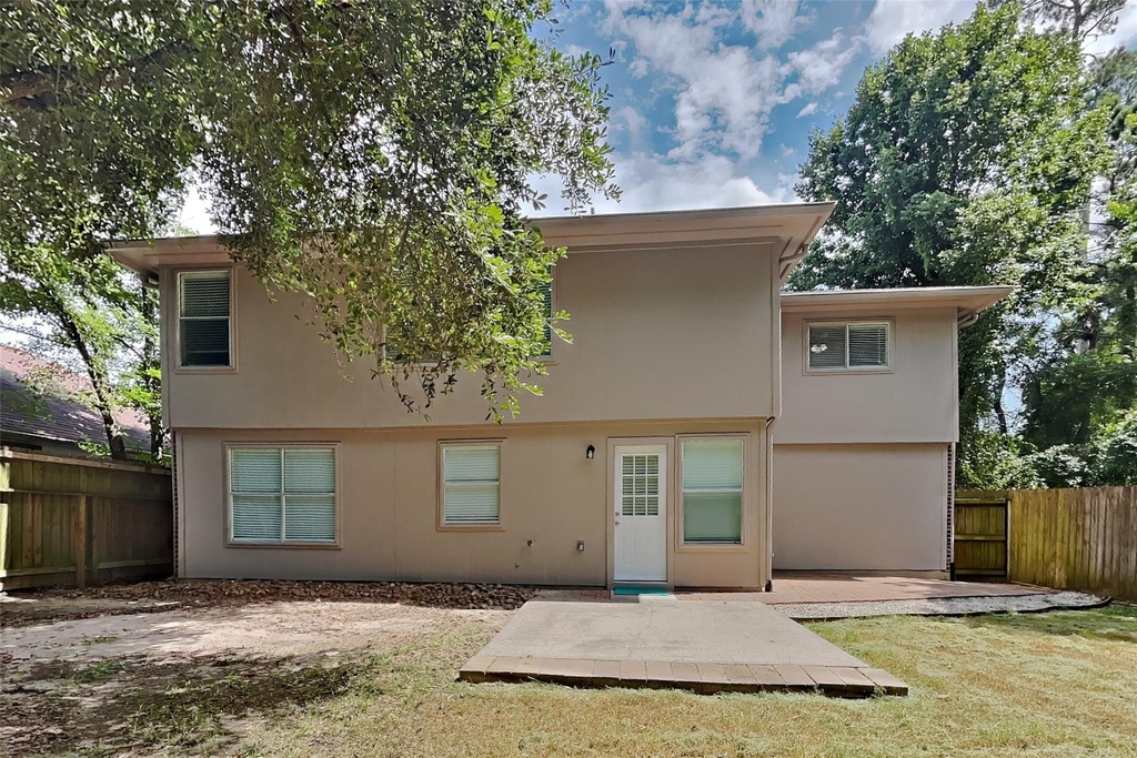 1611 Sterling Village Drive - Photo 17