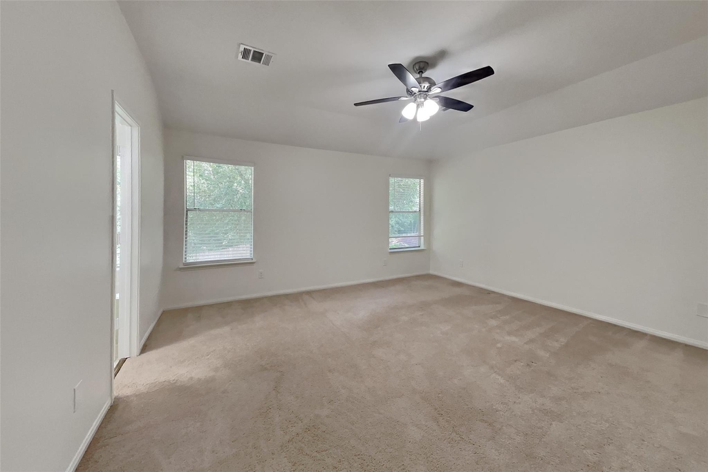 1611 Sterling Village Drive - Photo 7
