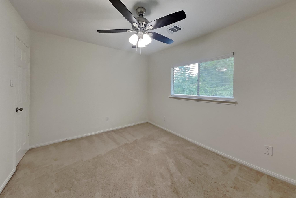 1611 Sterling Village Drive - Photo 12