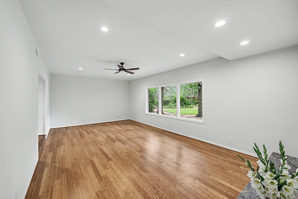 10811 Hunters Forest Drive - Photo 11