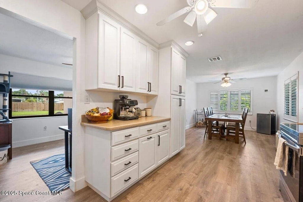 340 Greenway Avenue - Photo 9