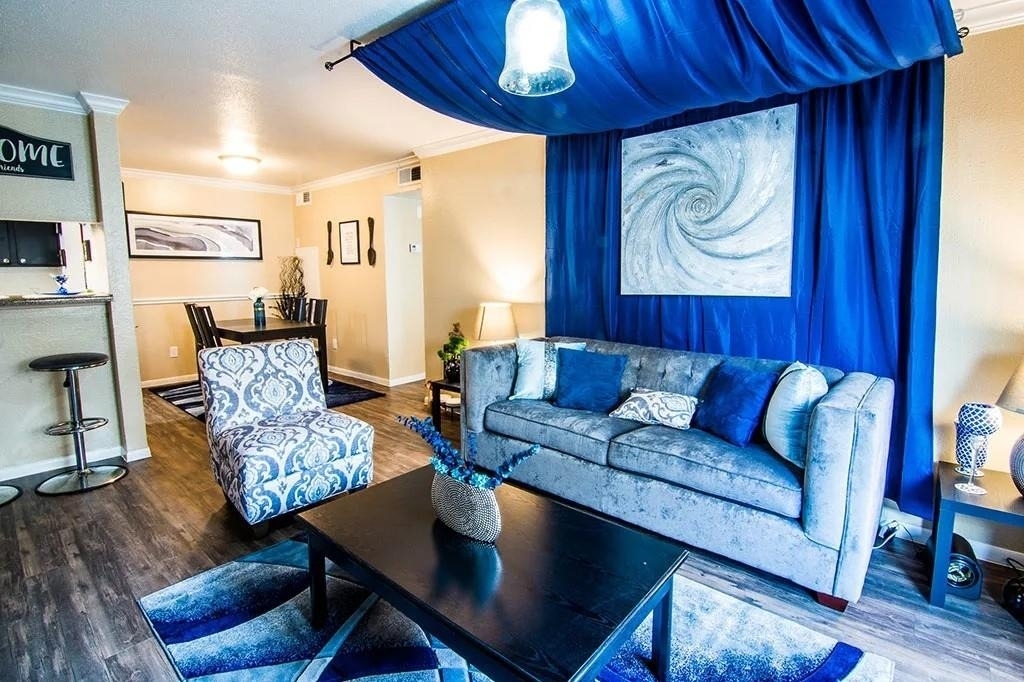 424 S Bender Avenue - Photo 1