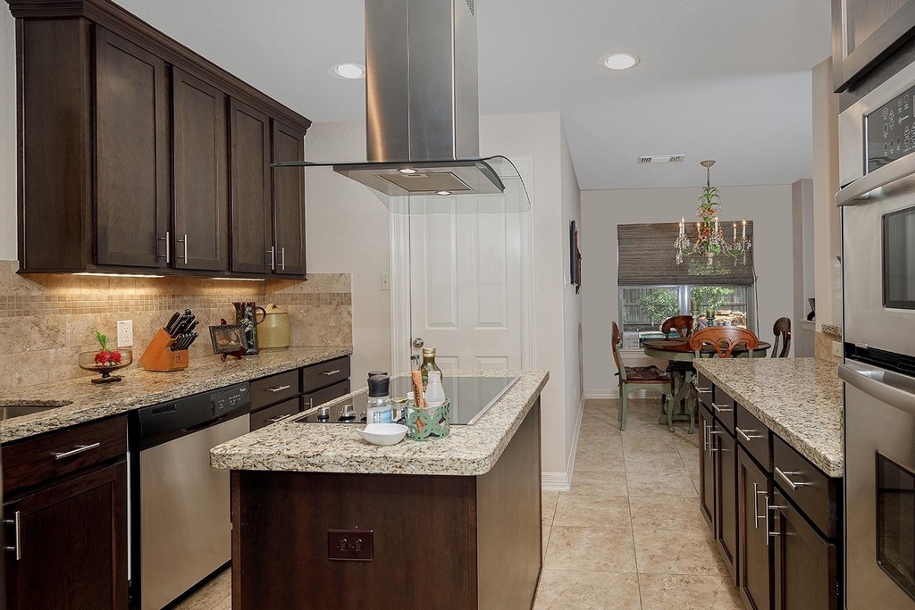 4 Postvine Court - Photo 16