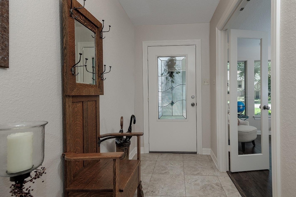 4 Postvine Court - Photo 3