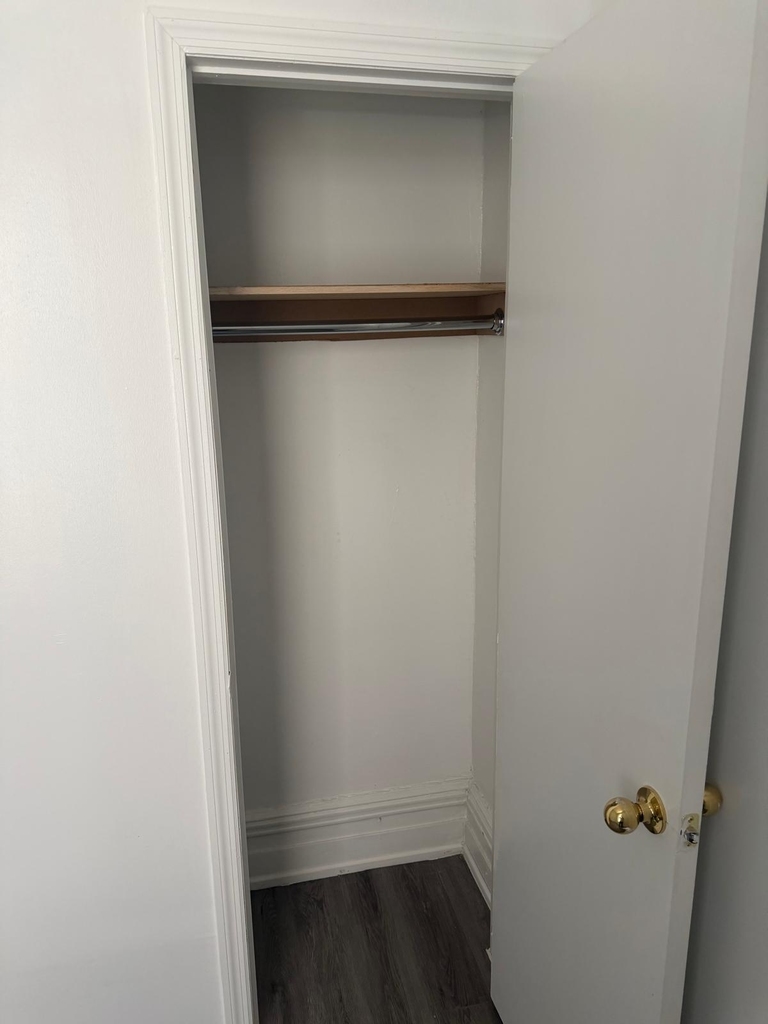 West 184th Street - Photo 9