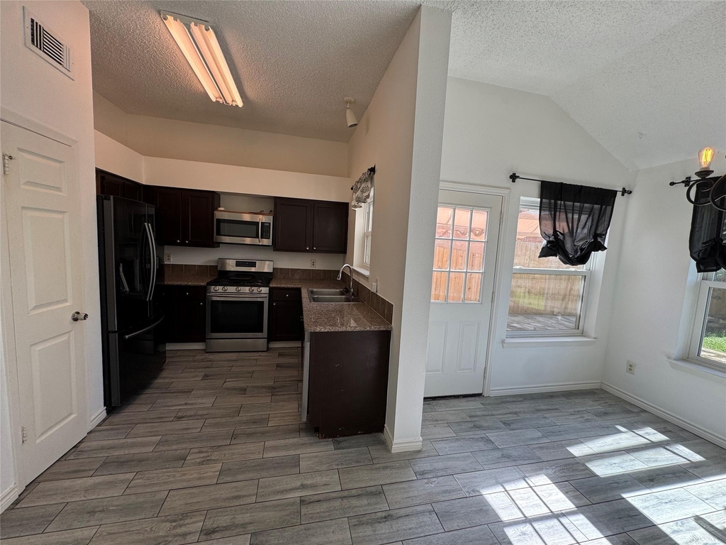 19606 Cypress Canyon Drive - Photo 2