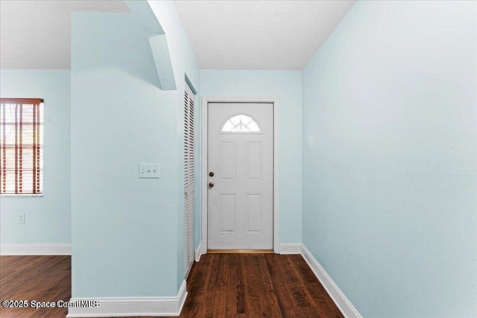 1527 Spruce Road - Photo 11